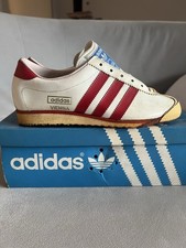 Adidas Vintage Vienna West
