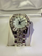 Originale Playboy Uhr im Diamant Design - Hip Hip Top Zustand NP: €79