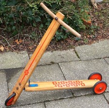 Roller Tretroller Holz Spielzeug DDR vintage Ostalgie