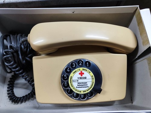 Wählscheibentelefon