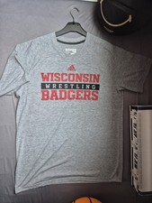Adidas Wisconsin Badgers Wrestling Warm Up Shirt L NCAA Ultimate Tee
