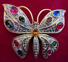 Brosche mit Strass Steinen in