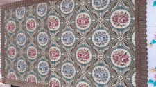 1 wunderschöner Tischläufer Gr. ca. 60x37 cm Viskose/Brokat gebr.  120 T