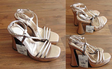 Plateau Sandalen Fesselriemen