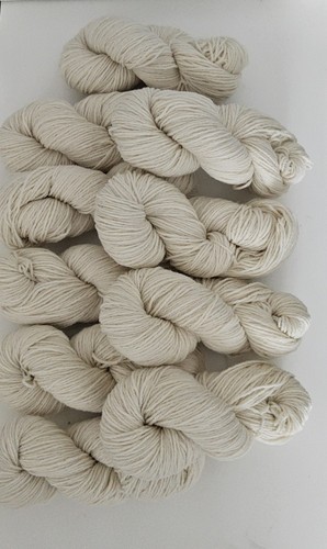 Wolle paket reine - wolle, paket/reine