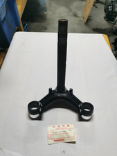 Honda CB400T, CB400N, CB250 Gabelbrücke Neu!! (A) 53200-415-610ZA B4611