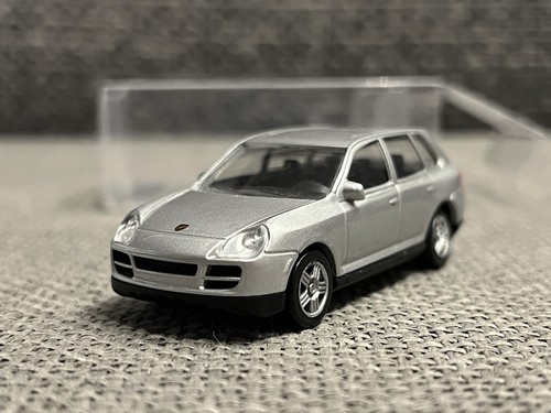 Majorette porsche cayenne - majorette,