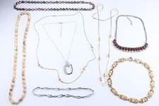 alte vintage Schmucksammlung Mode Konvolut goldene silberne Halsketten Colliers