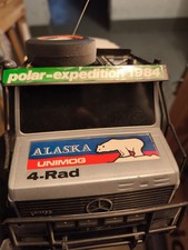 Mercedes-Benz Unimog |