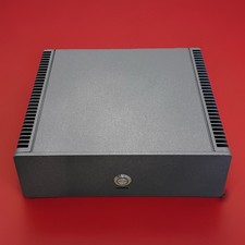 Impactics Fanless PC •