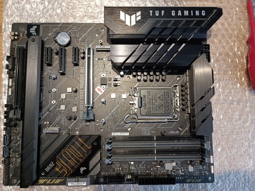 Asus tuf gaming z690 - gaming, wifi