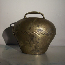 Glocke Messing alt antik Kuhglocke schöner Klang 13 cm hoch c. 16 cm breit