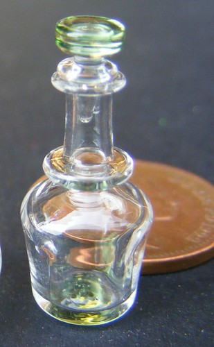 Parfümflakon aus glas - parfümflakon,