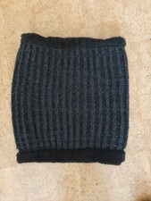 Mit Fell gefütterte Schlauchschal schwarz grau meliert sehr warm