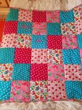 Große Patchwork Babydecke