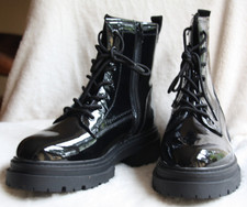 Stiefeletten + schwarz + Schnürung / Reißverschluß + Gr. 39 + Neu