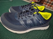 DW Sportschuhe Herren Größe