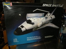 Revell 4733 space shuttle - 1:72,