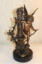 Schöne,  Skulptur   von fr