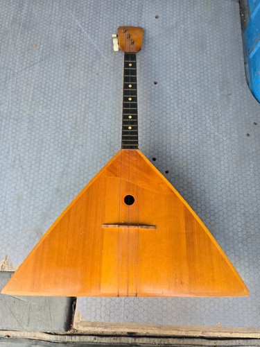 Klassische russische balalaika - klassische,