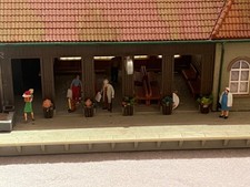 Faller 110116 Wartehalle