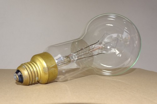 Alte glühbirne osram - 8, e