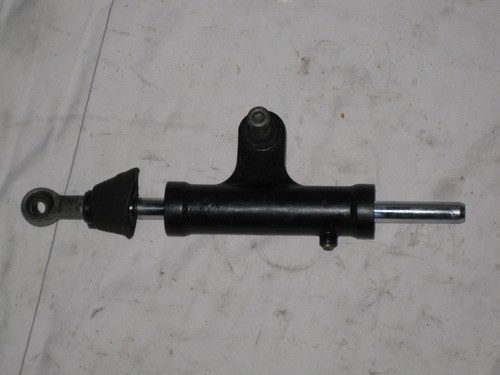 Suzuki gsxr 750 gr7bb - w,