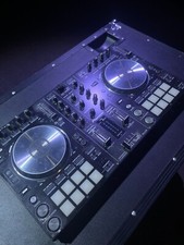 Pioneer DJ DDJ-SR Portable