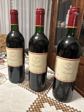 Drei flaschen bordeaux lafite - flaschen,