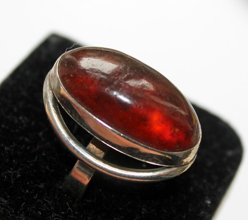 Bernstein ring from - ring, n.