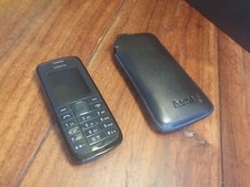 Altes Nokia 1208. Funktioniert, aber keine Forschung getan. Wie neu mit Hulle.