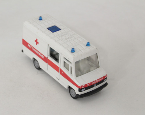 Siku 2015 mercedes 809d - mercedes,
