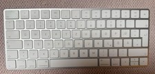 Apple Magic Keyboard Bluetooth