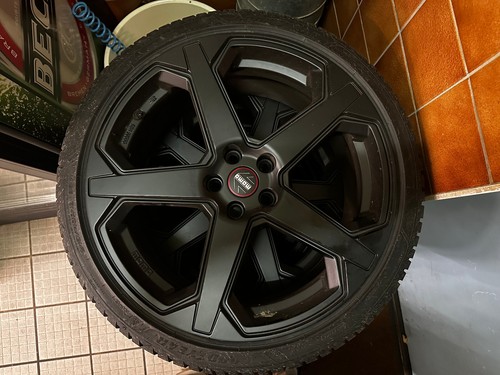Momo alufelgen auf goodyear - momo,