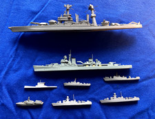 1:1250, 8x Modellschiffe, Fa. Delphin, Schnellboote, Kreuzer, Schlachtschiff