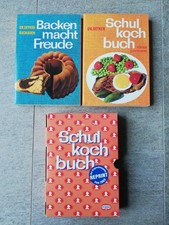 Dr. Oetker – 2 Rezeptbücher im Schuber: „Schulkochbuch“ & „Backbuch“