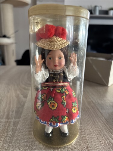 Sammelpuppe schwarzwald mit - sammelpuppe,