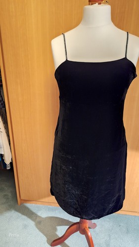 Samtkleid kurz schwarz - kurz,,