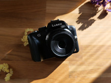 Panasonic Lumix DMC-G3 + Sigma