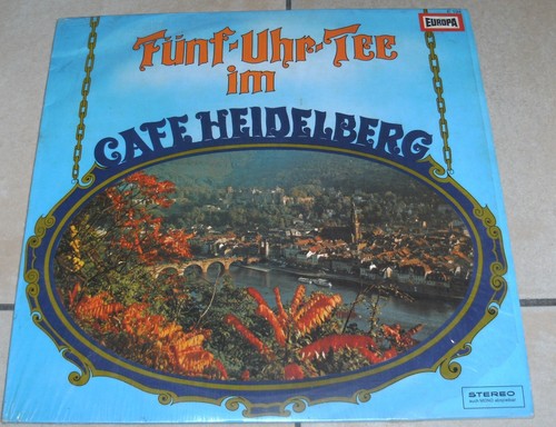 Fünf uhr tee cafe - im,