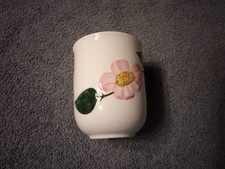 Villeroy & Boch - Wild-Rose- Kaffeebecher-Henkelbecher-siehe Bilder