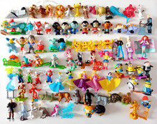 Ü Ei Figuren Konvolut Sammlung aus Serien von 2016 bis 2022