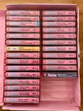 Barbie Hörspiel MC Kassetten komplett mit Kassettenkoffer 26 Stück