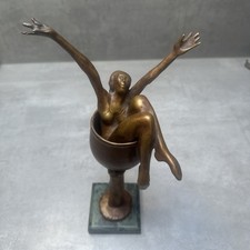 John W. Mills Skulptur, LA