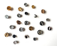 1) 20 alte Füllschrauben für