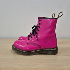 Dr. Martens 1460 Classic Hot