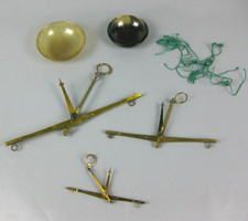 3 x alte Apothekerwaage