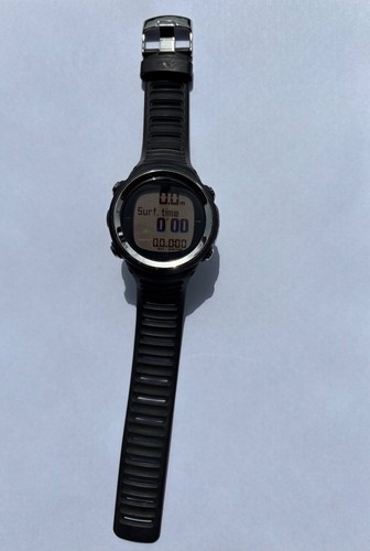 Suunto d4f black - black,