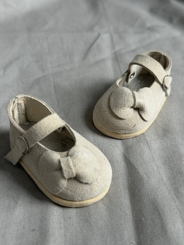 Puppenschuhe aus leder - puppenschuhe,
