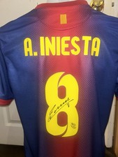  2 x Andres Iniesta und 1 x
